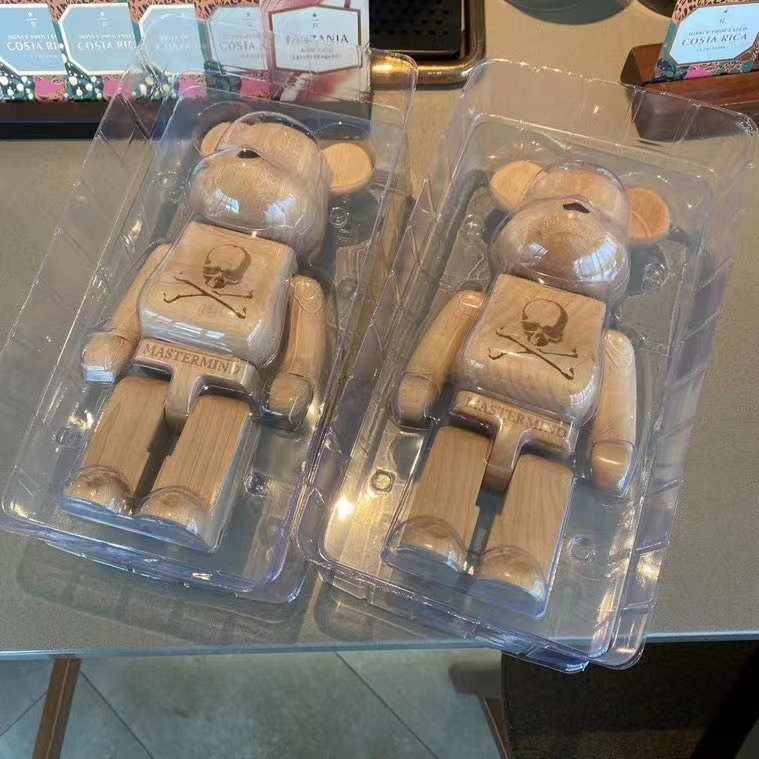 2000만원대 BE@RBRICK 400% Karimoku mastermind JAPAN Walnut Moku 베어브릭 400% 카리모쿠 마스터마인드 재팬 월넛 모쿠